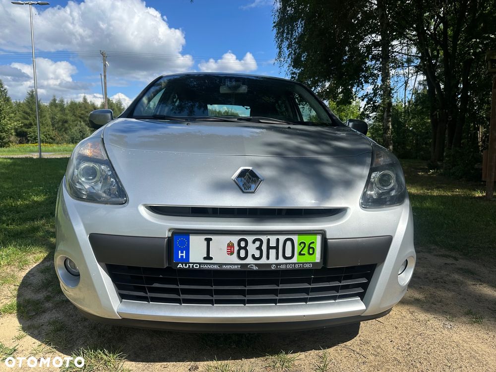 Renault Clio - 2