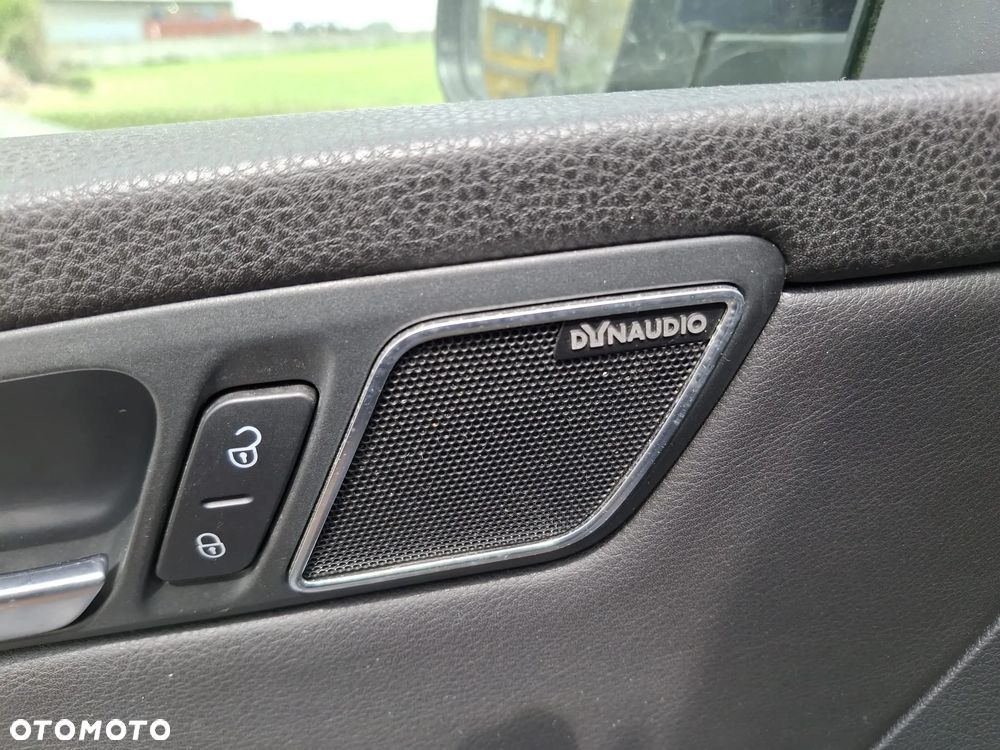 Volkswagen Sharan 2.0 TDI Highline DSG - 8