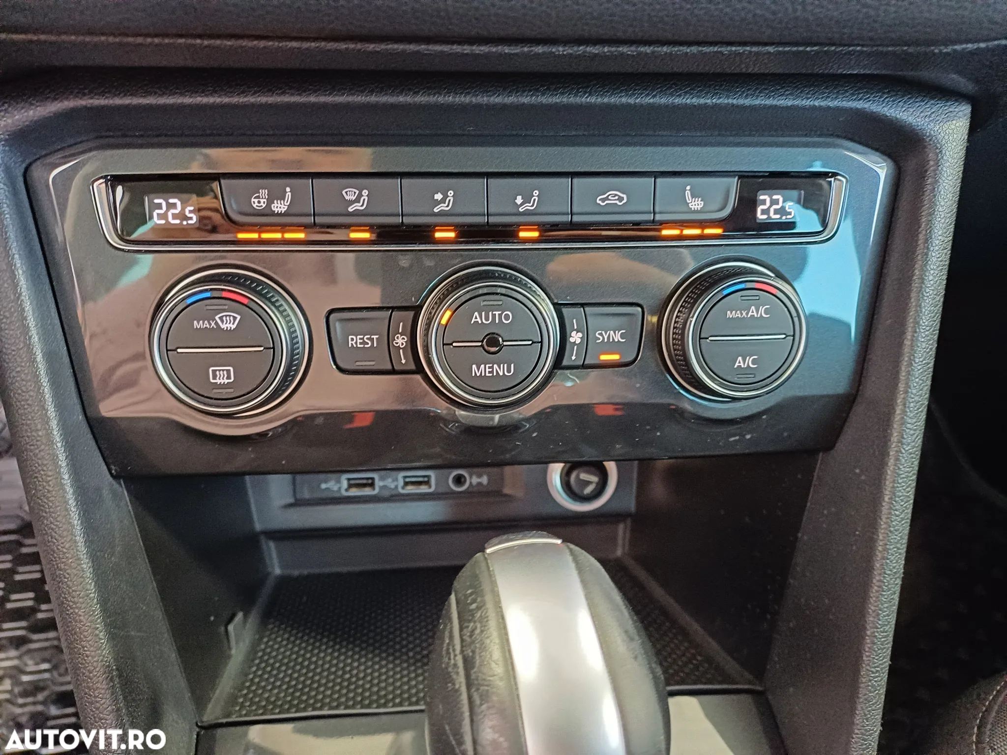 Volkswagen Tiguan 2.0 TDI 4Mot DSG Comfortline - 14