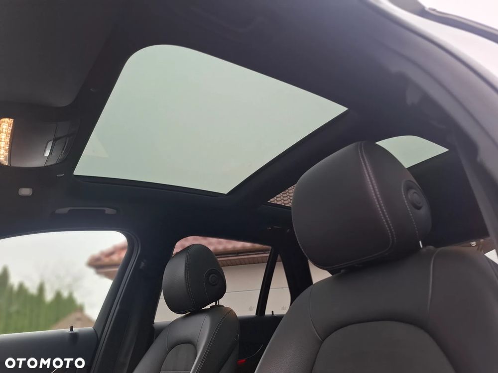 Mercedes-Benz GLC 220 d 4-Matic - 23