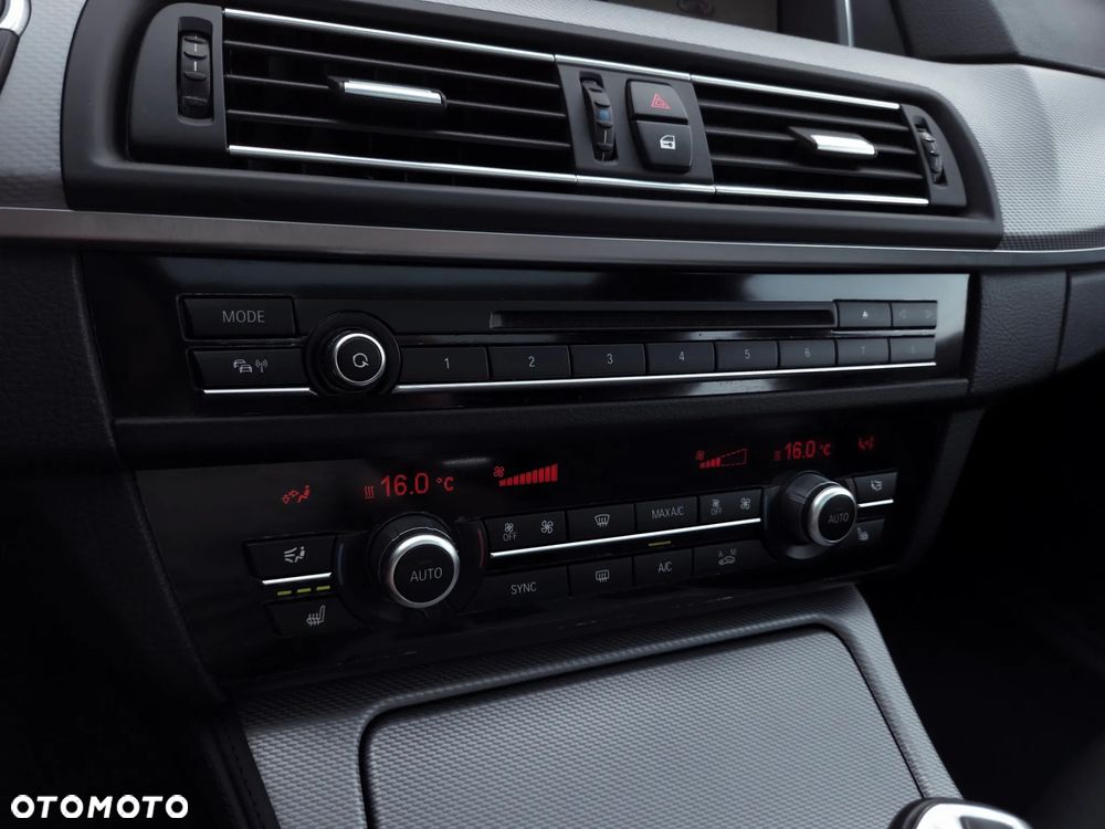 BMW Seria 5 520d Efficient Dynamics M Sport sport - 18