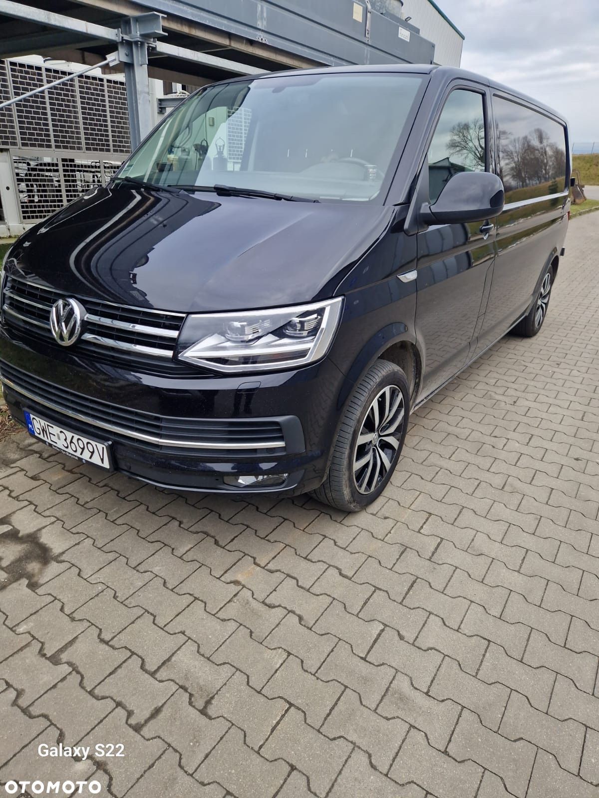 Volkswagen Transporter - 1