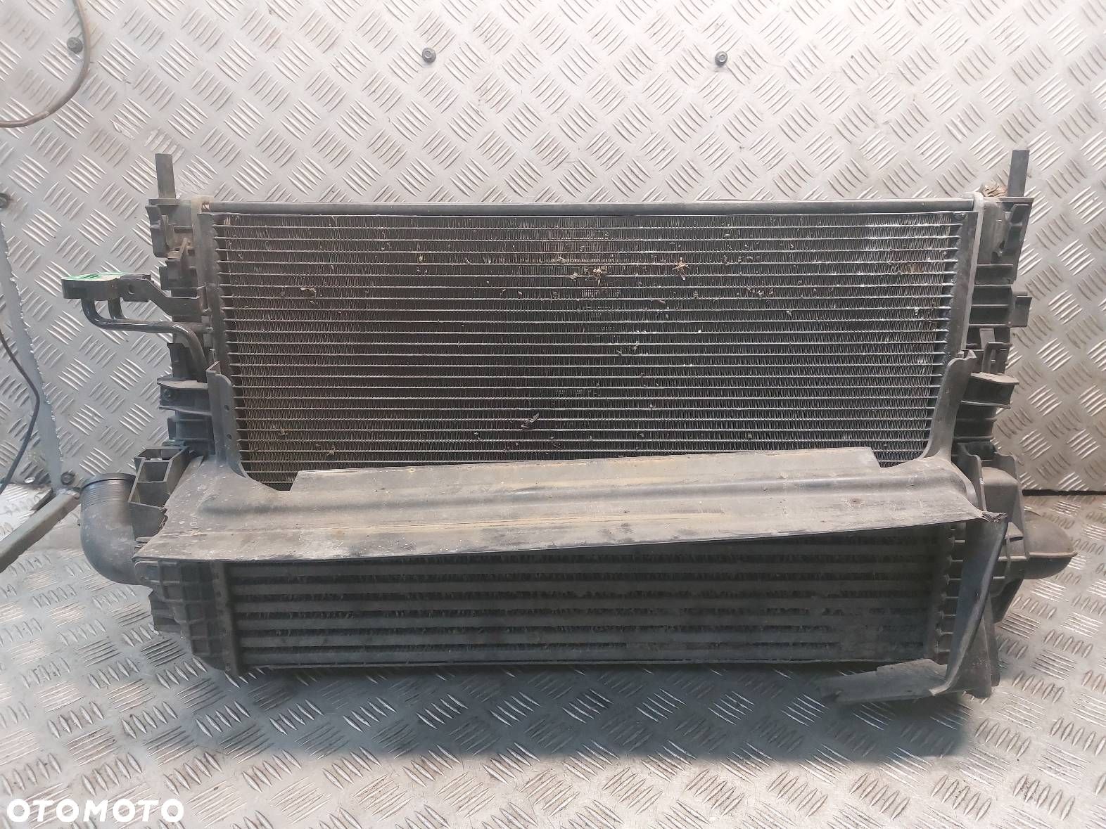 CHŁODNICA WODY KLIMATYZACJI INTERCOOLER WENTYLATORY VOLVO S40 II 1.6 D - 1