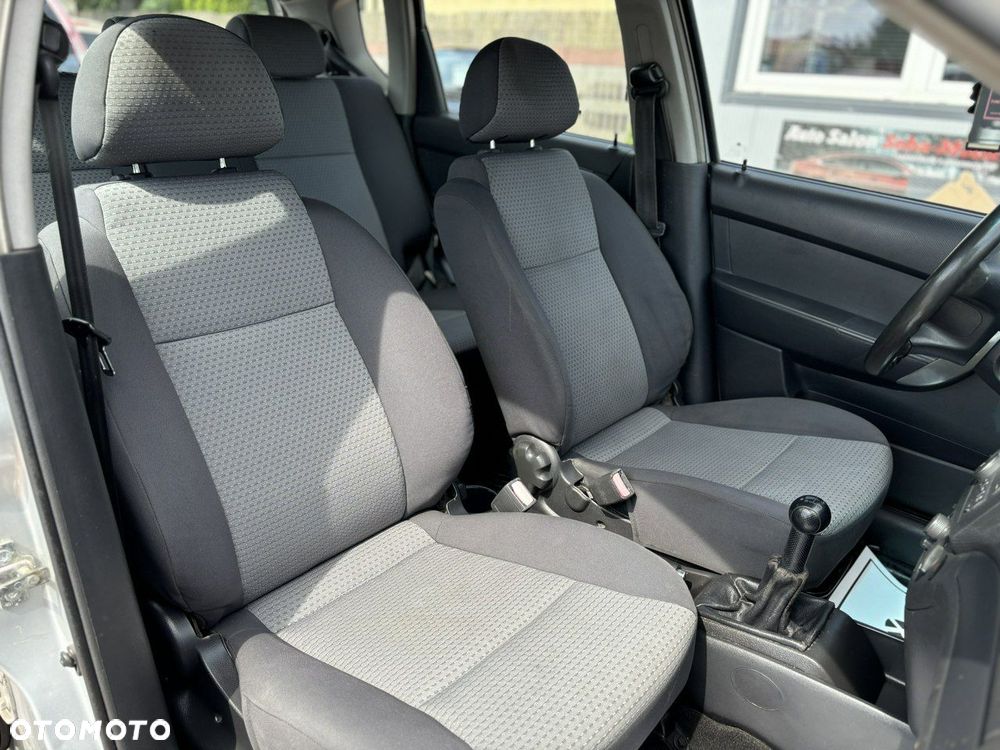 Chevrolet Aveo - 22