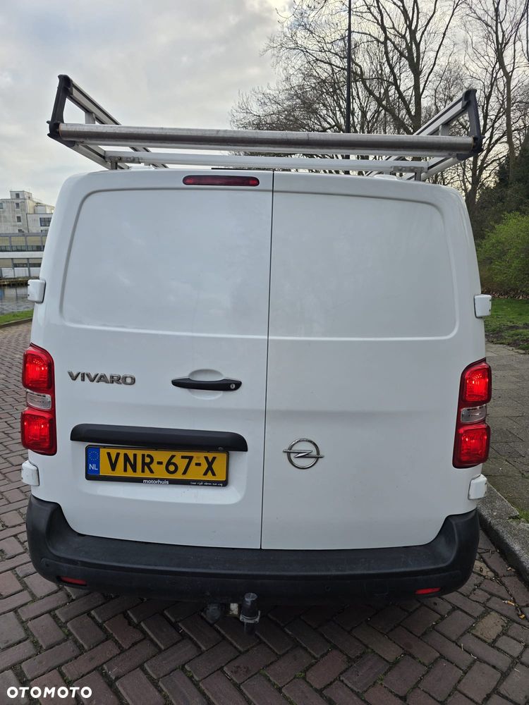 Opel vivaro - 8
