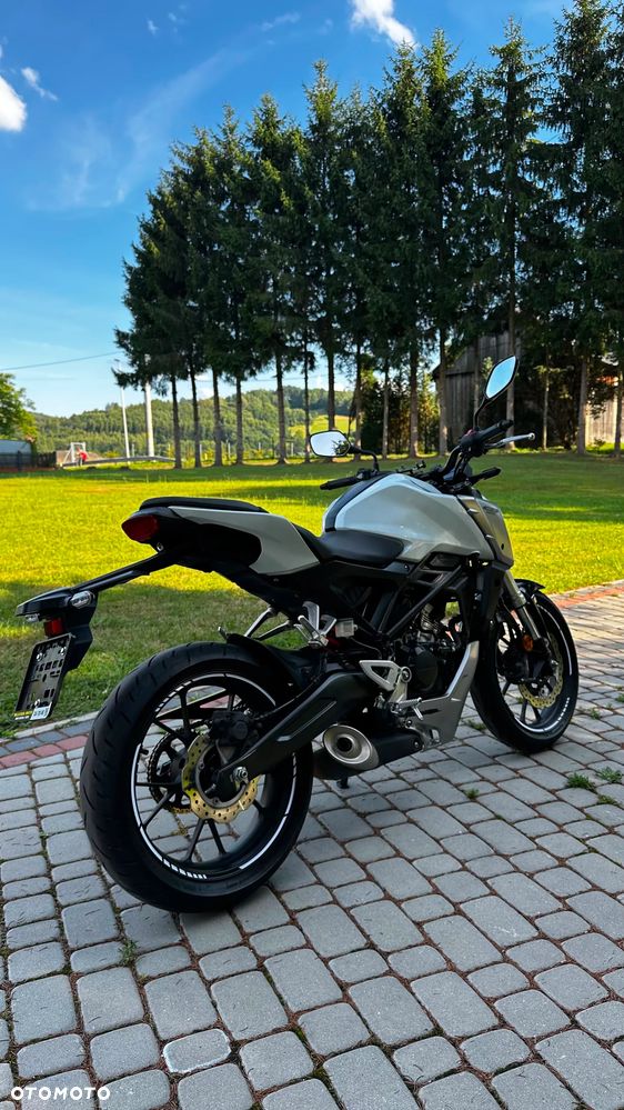 Honda CB - 3