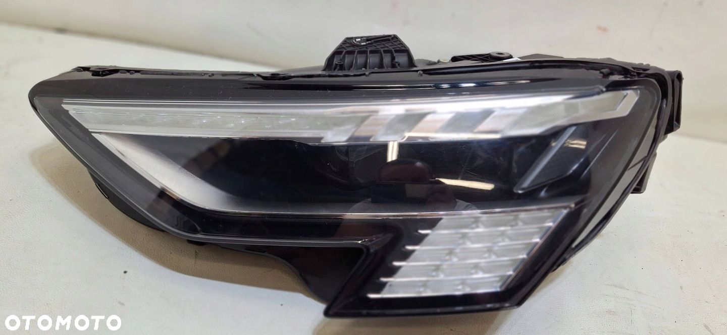 LAMPA LEWA PRZÓD PRZEDNIA AUDI A3 8Y MATRIX 8Y0941035 - 1