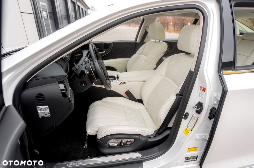 Lexus LS 500h RWD Executive Line - 16