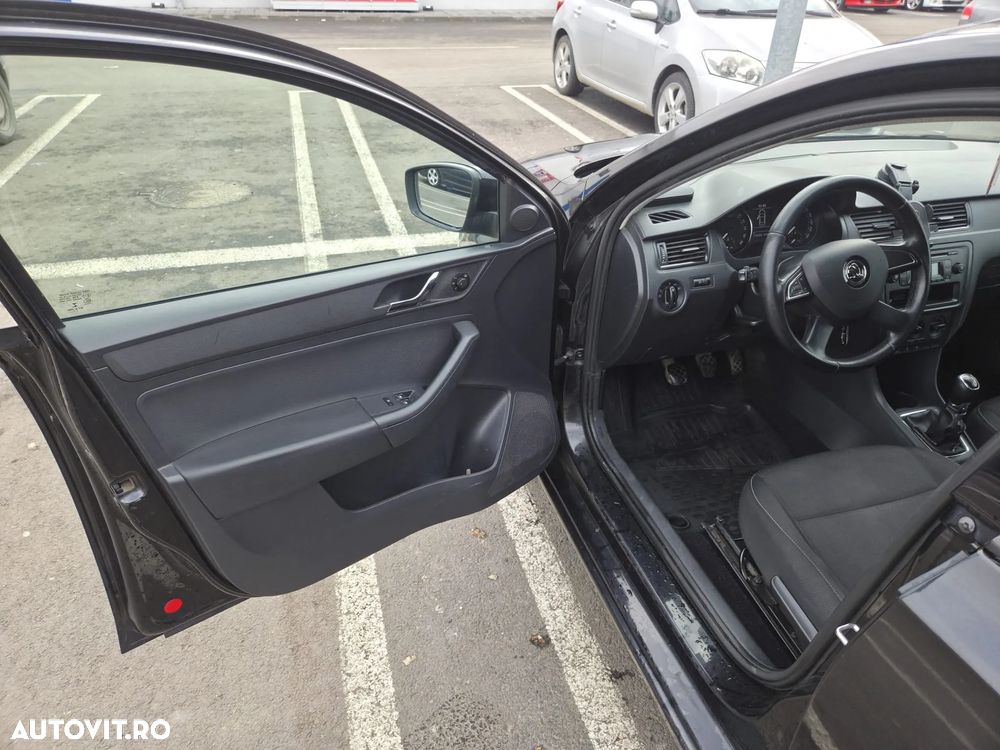 Skoda RAPID 1.6 TDI Elegance - 24