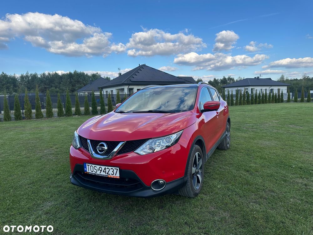 Nissan Qashqai 1.6 DCi Tekna EU6 - 1