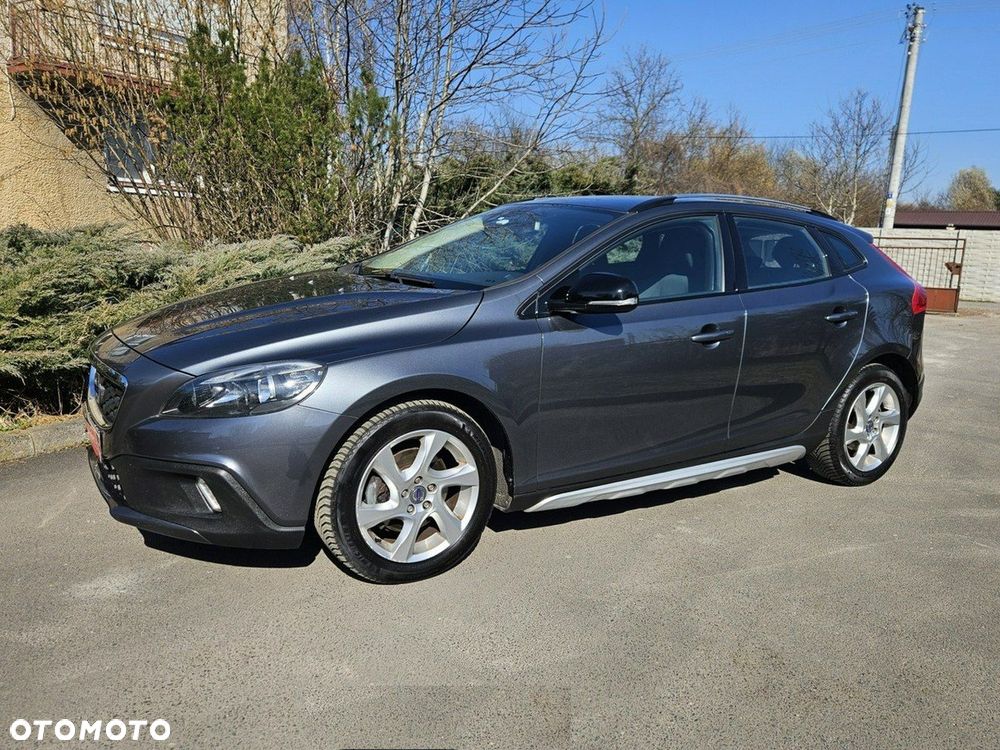 Volvo V40 Cross Country D2 Momentum - 39