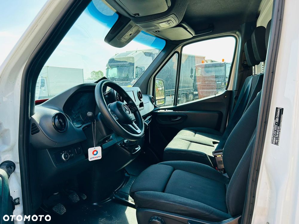 Mercedes-Benz Sprinter 516 - 16