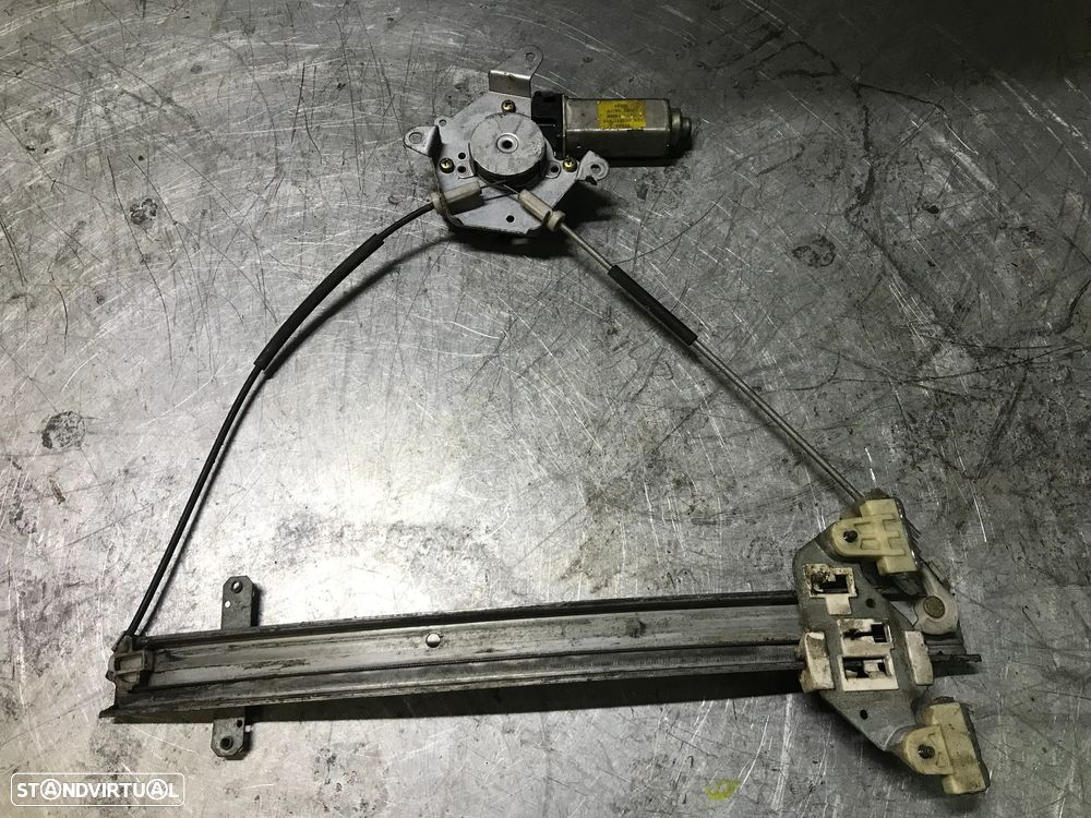 ELEVADOR DO VIDRO NISSAN ALMERA N15 95-00 4P 5P - FRENTE ESQUERDO / DIREITO  REF. 807310M007 807300M007 - 2