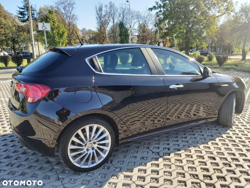 Alfa Romeo Giulietta 2.0 JTDM 16V - 31