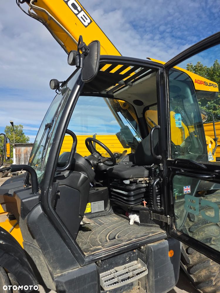 JCB 535-95 AGRI SUPER + 2 łyżki + widły - 16