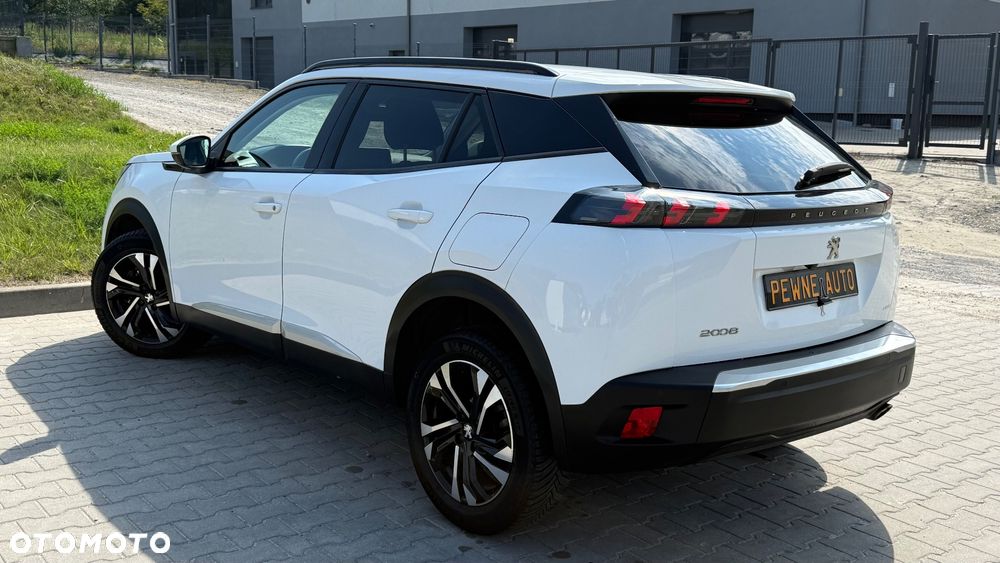 Peugeot 2008 1.5 BlueHDi Allure S&S EAT8 - 12