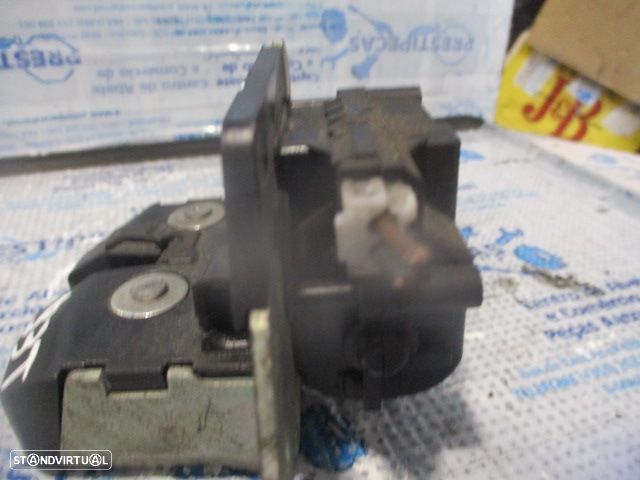 Fecho 65006701 LANCIA YPSILON 4 FASE 2 2007 1.3JTD 75CV 3P VIOLETA MALA 2 PINOS - 5