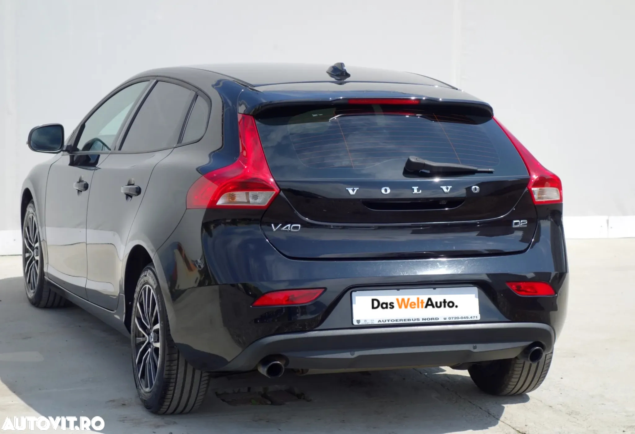 Volvo V40 D2 Aut. Basic - 12