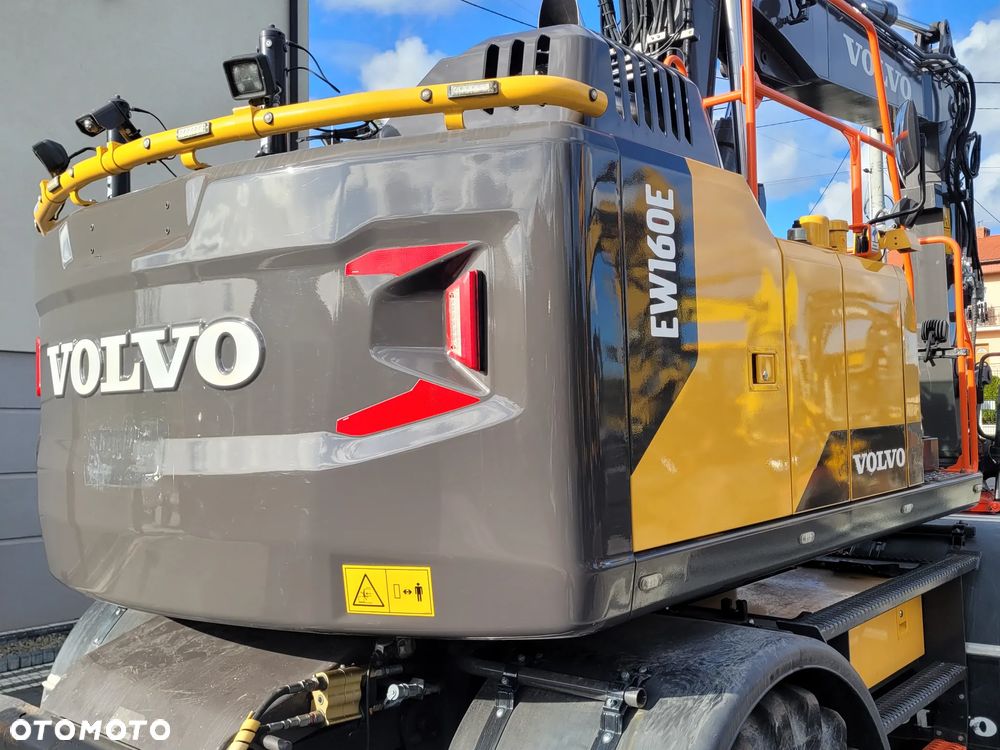 Volvo EW160E / ROTOTILT ze szczypcami / system niwelacji GPS 3D / przyczepa / - 12