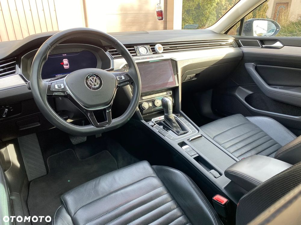 Volkswagen Passat 2.0 TDI BMT SCR 4Mot Highline DSG7 - 12