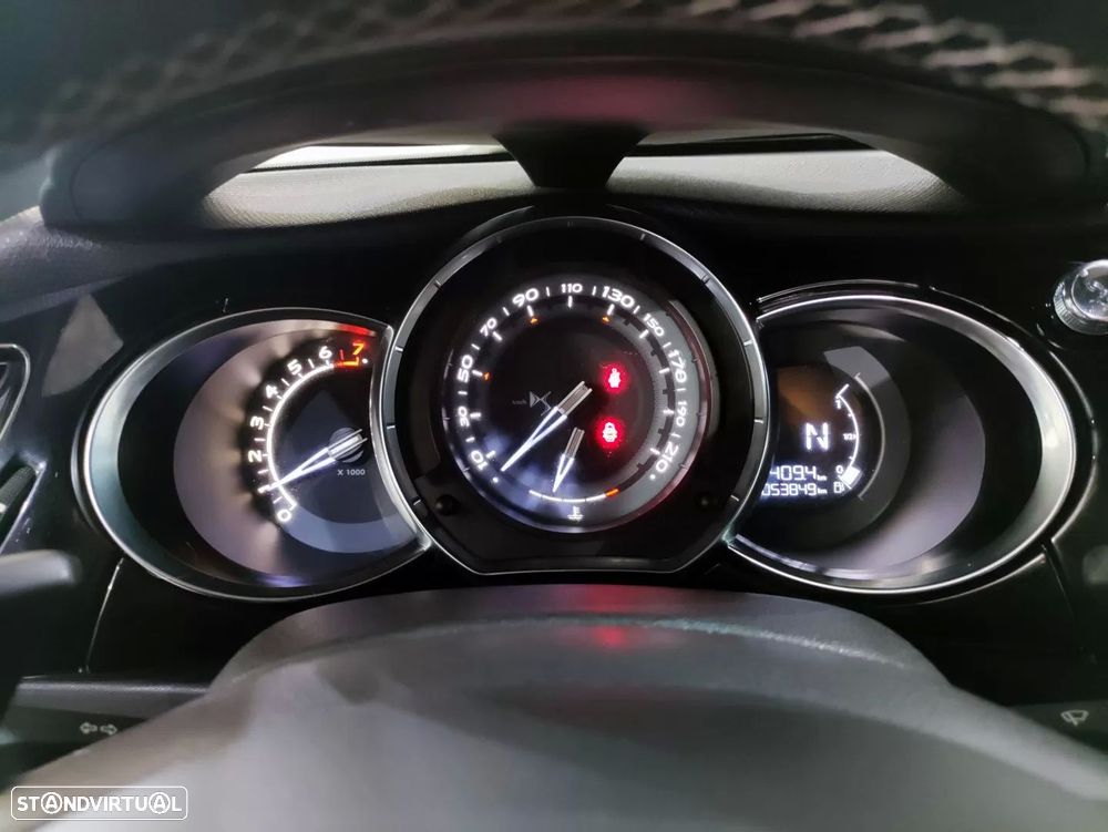 DS DS3 PureTech 110 Start & Stop EAT6 OPF SOCHIC - 18