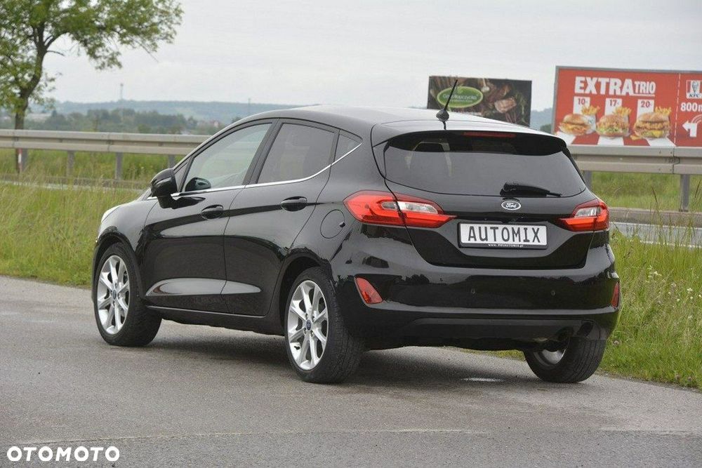 Ford Fiesta 1.0 EcoBoost STart-Stop Titanium - 4