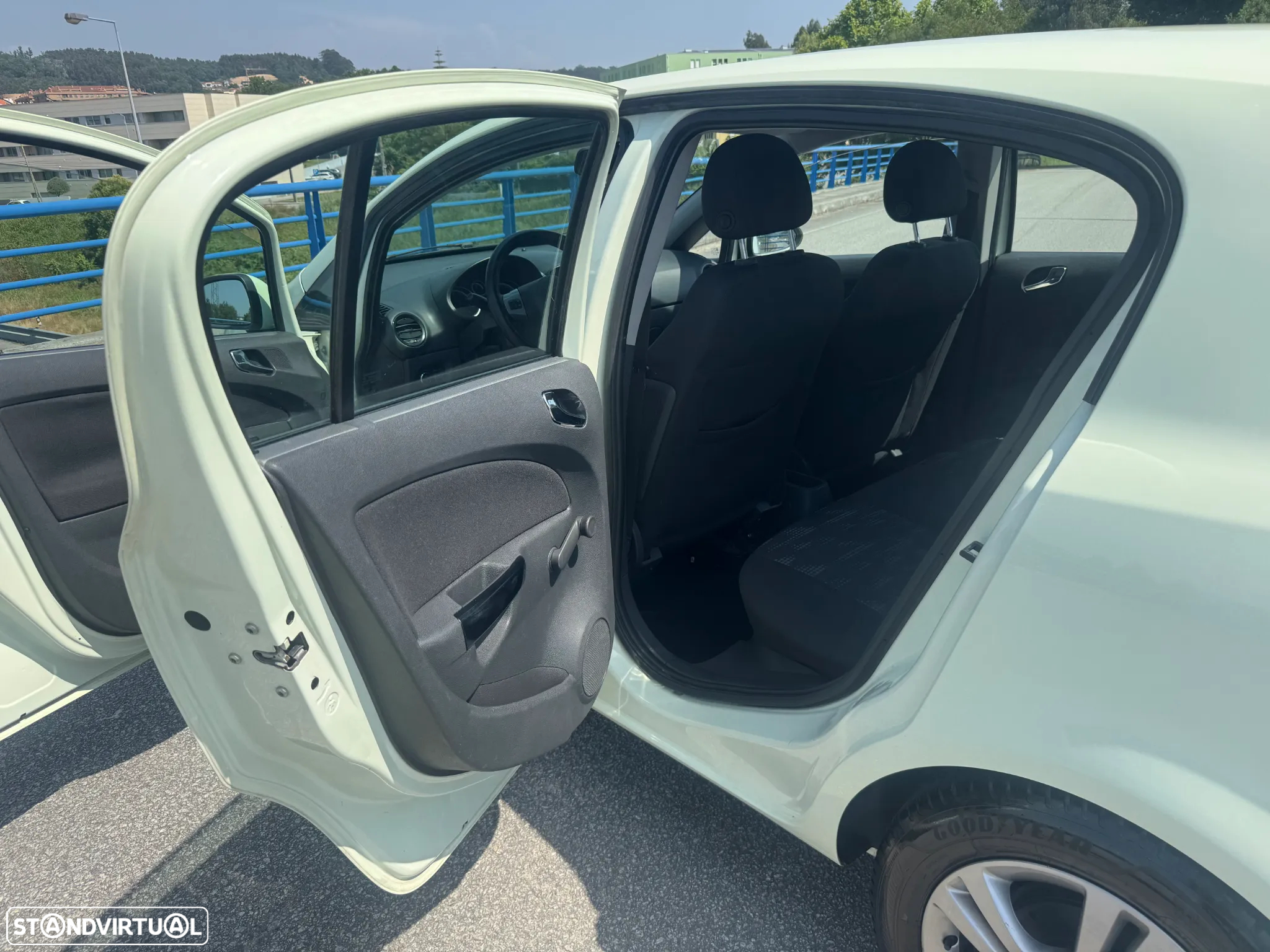 Opel Corsa 1.2 City FlexFuel - 16