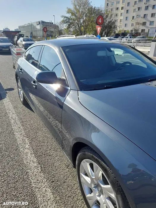 Audi A5 ver-sportback-2-0-tdi-quattro - 6