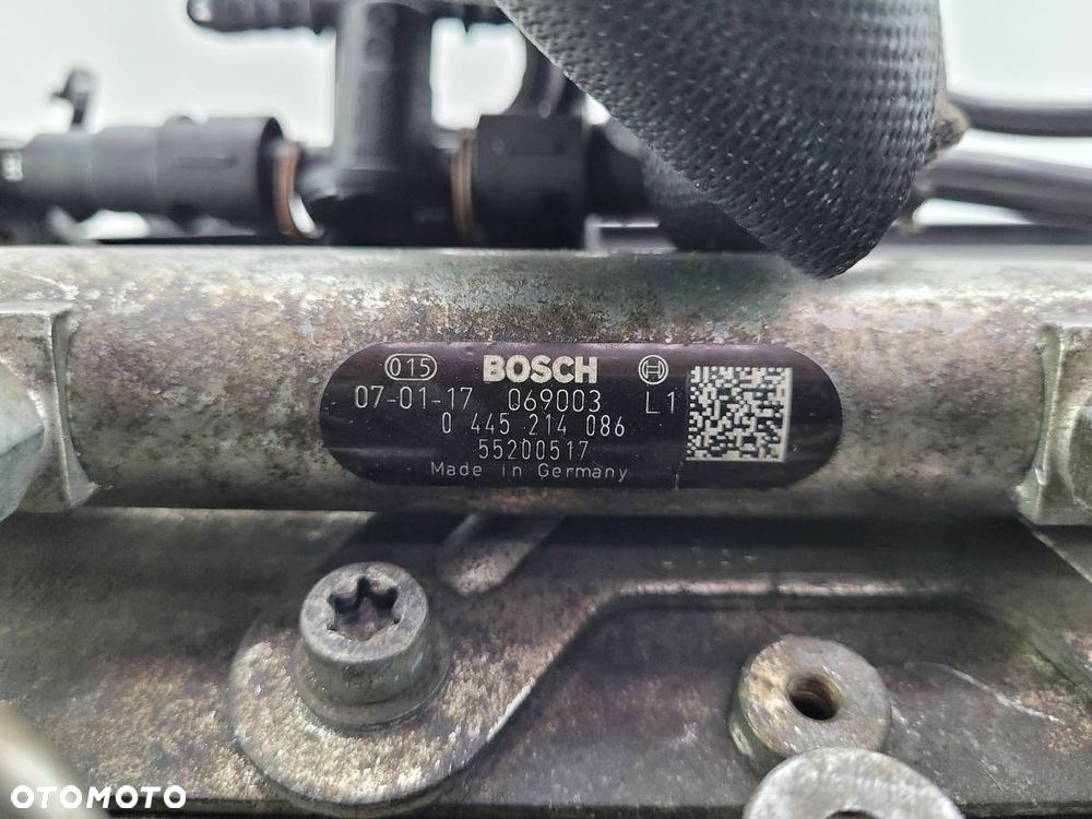 SILNIK KOMPLETNY 188A9000 1.3 CDTI 75 OPEL CORSA D - 3