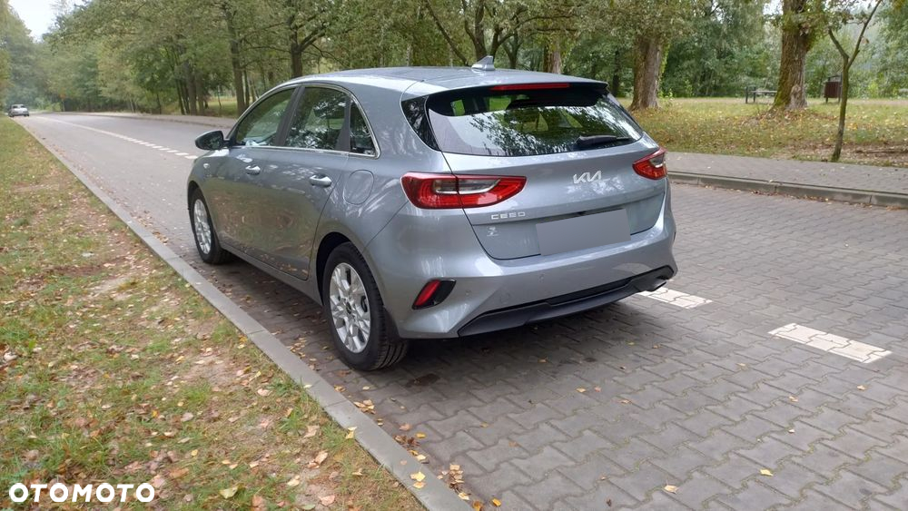 Kia Ceed 1.5 T-GDI M - 7