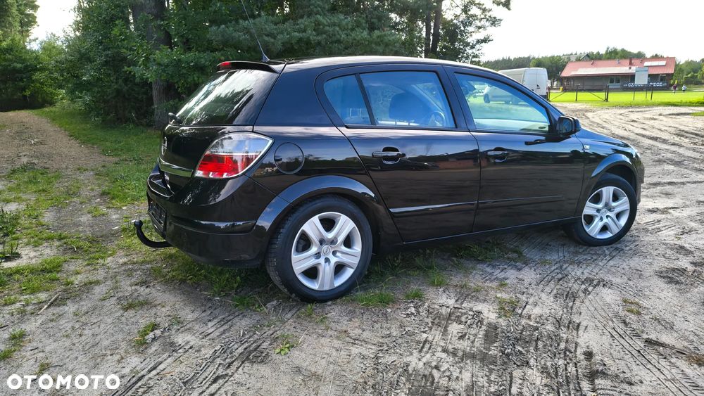 Opel Astra 1.6 Cosmo - 11