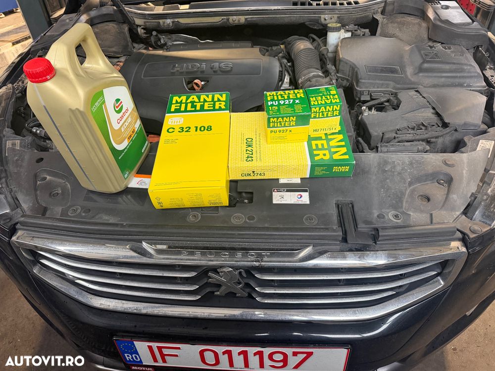 Peugeot 508 RXH Hybrid4 - 40