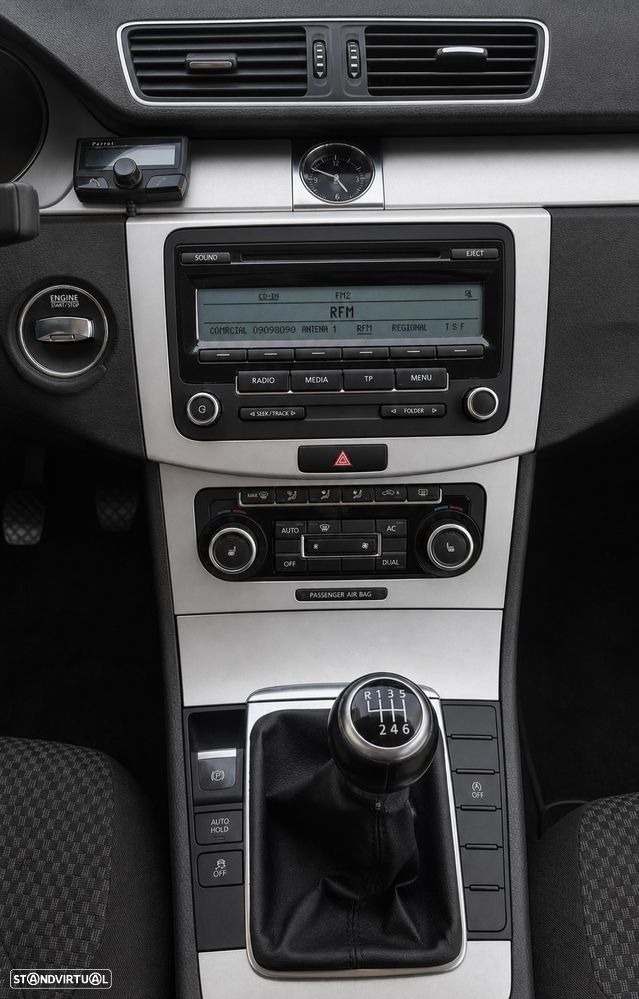 VW Passat Variant 1.6 TDI BlueMotion - 10