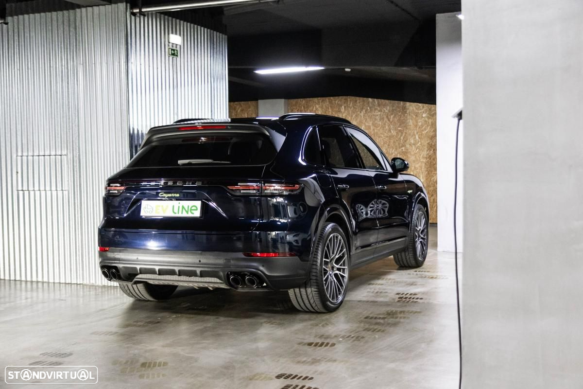 Porsche Cayenne E-Hybrid Tiptronic S Platinum Edition - 6