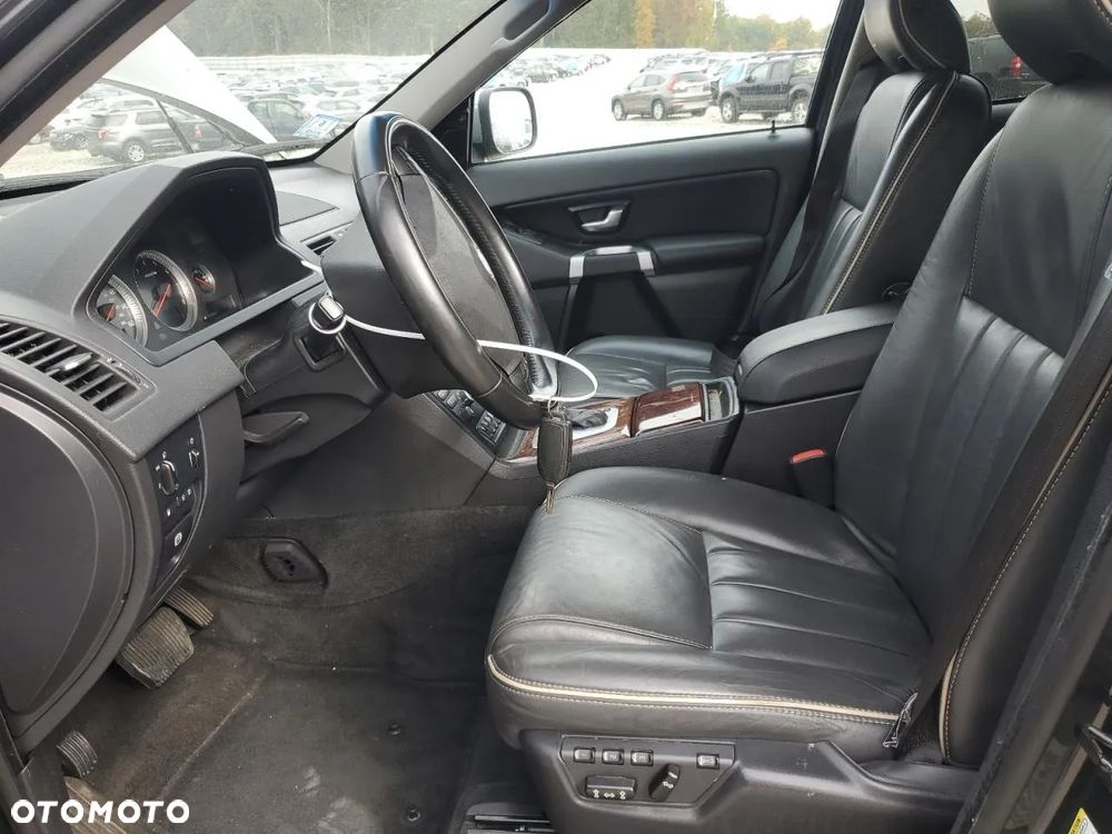 Volvo XC 90 3.2 AWD Geartronic Momentum - 8