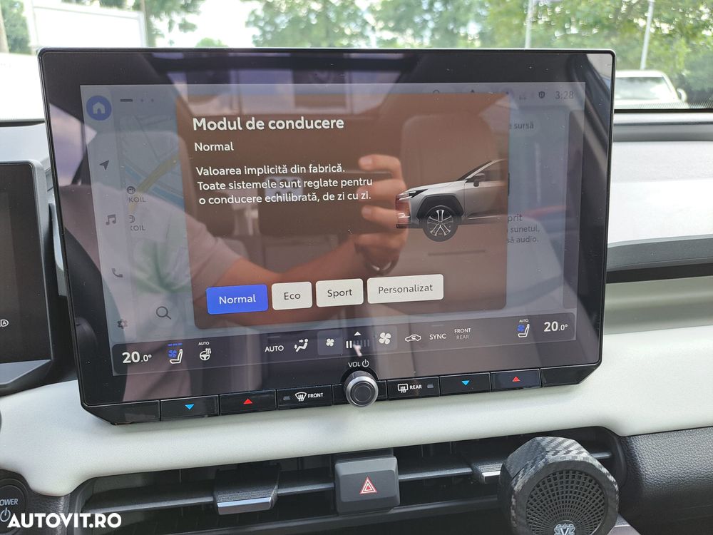 TOYOTA RAV4 2026 — imagine 25