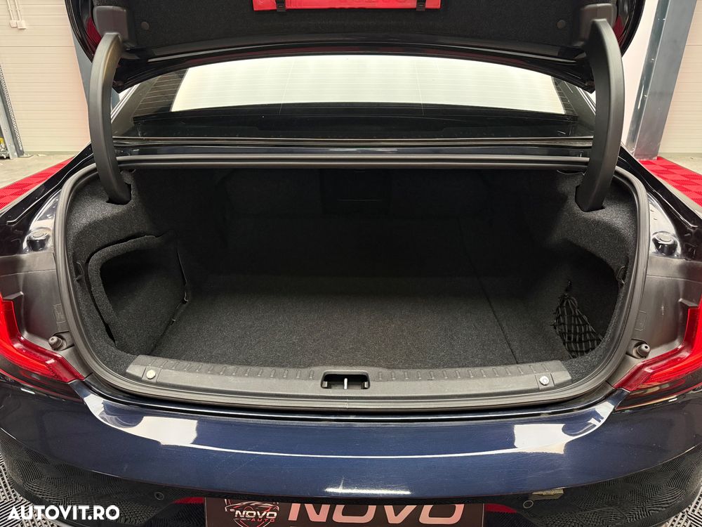 Volvo S90 D4 Geartronic Inscription - 32