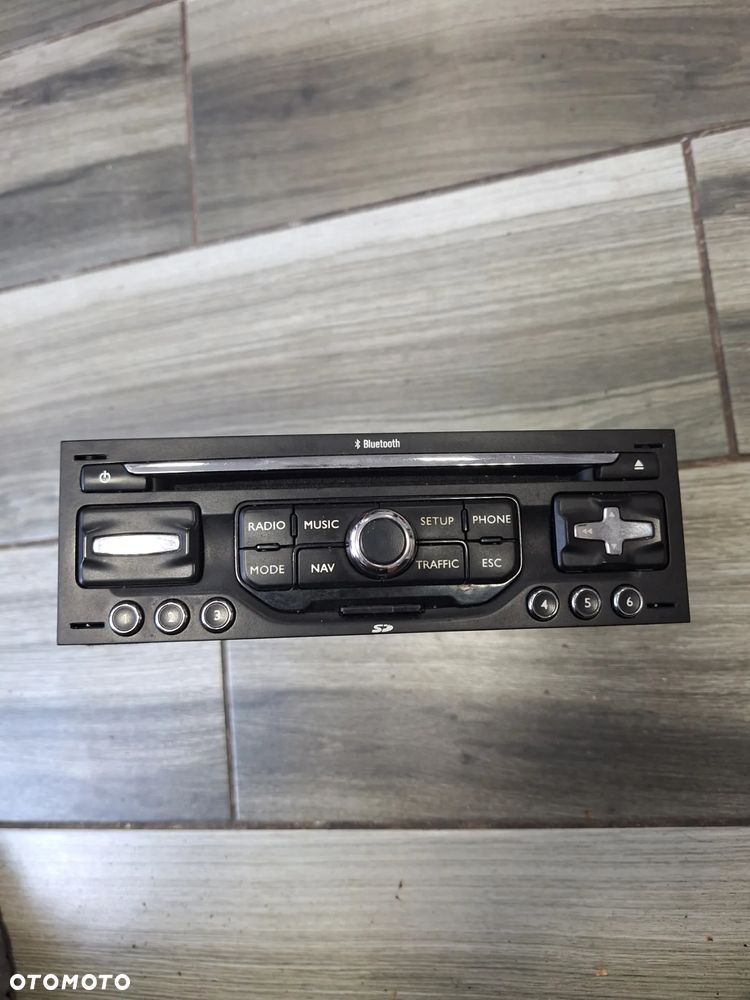peugeot 5008  radio fabryczne  CD nawigacja 98058929XT 21491J02  (37/10)