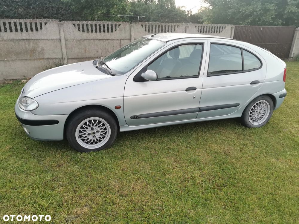 Renault Megane 1.9 DTi RN - 2