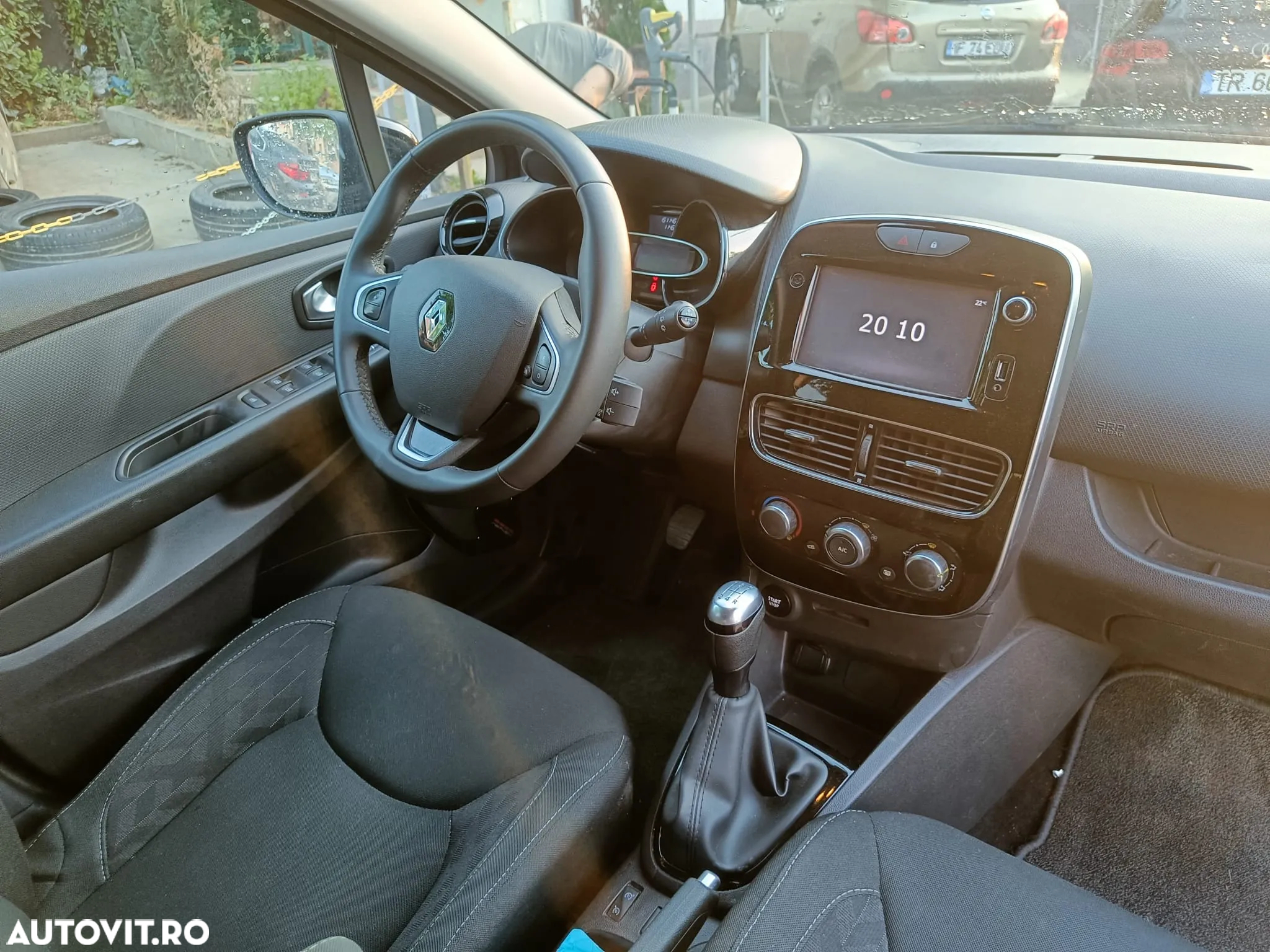 Renault Clio Grandtour TCe 90 Limited - 23