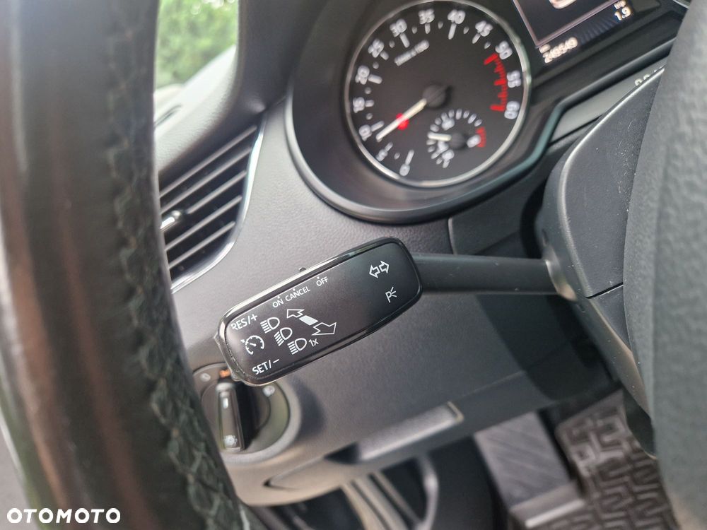 Skoda Octavia 2.0 TDI DSG Style - 25