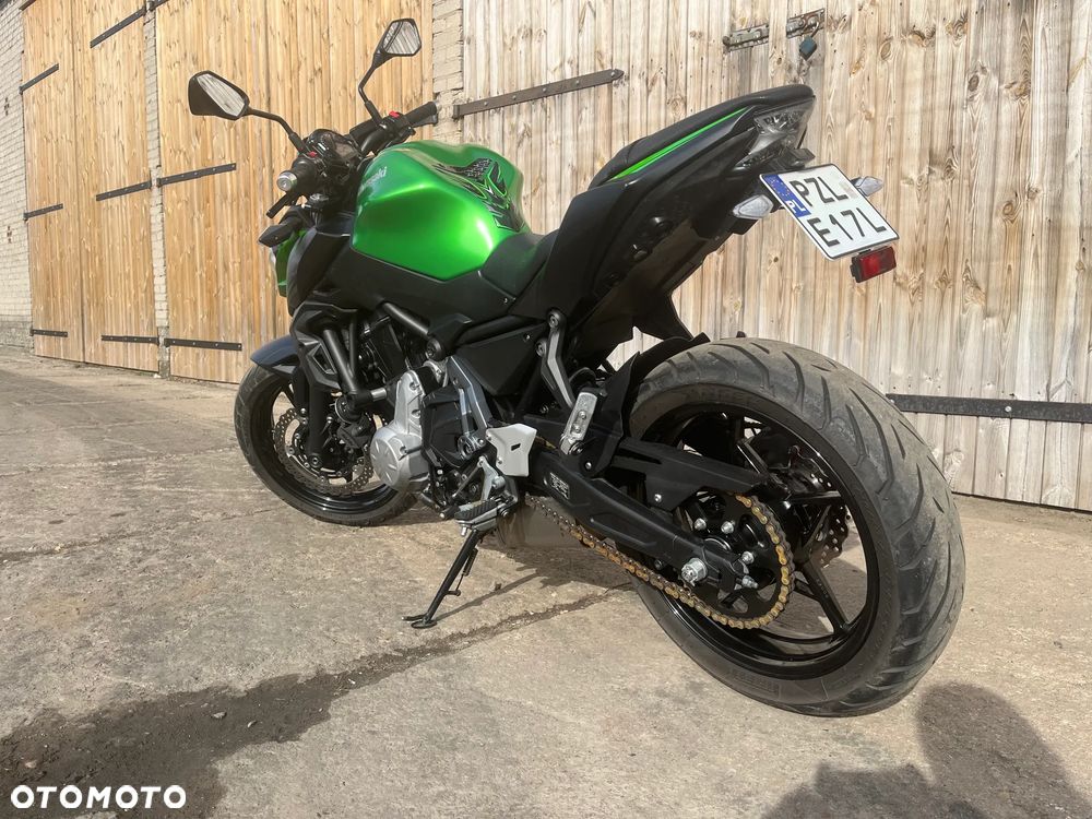 Kawasaki Z 650 - 21