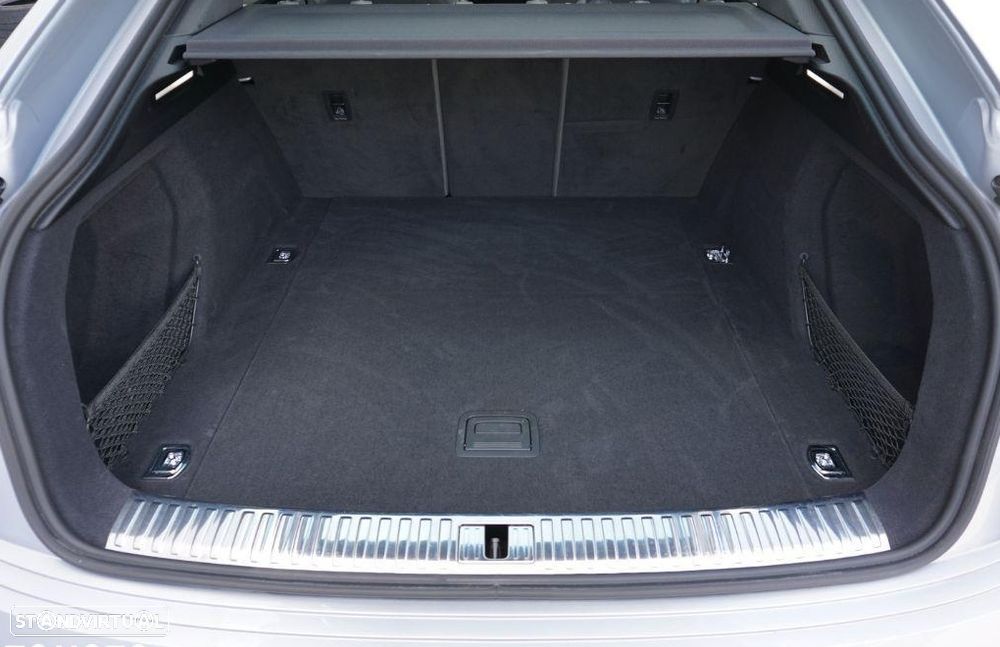 Audi e-tron Sportback 55 quattro S line - 11