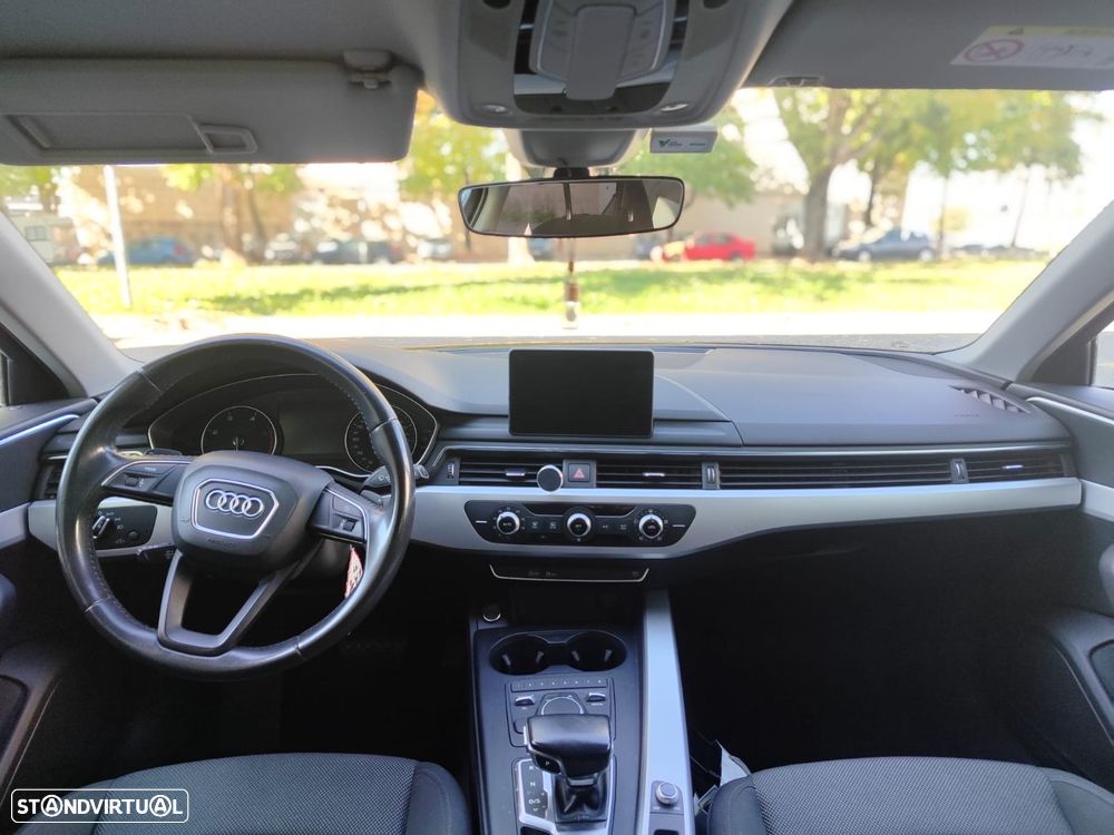 Audi A4 Avant 2.0 TDI S tronic - 12