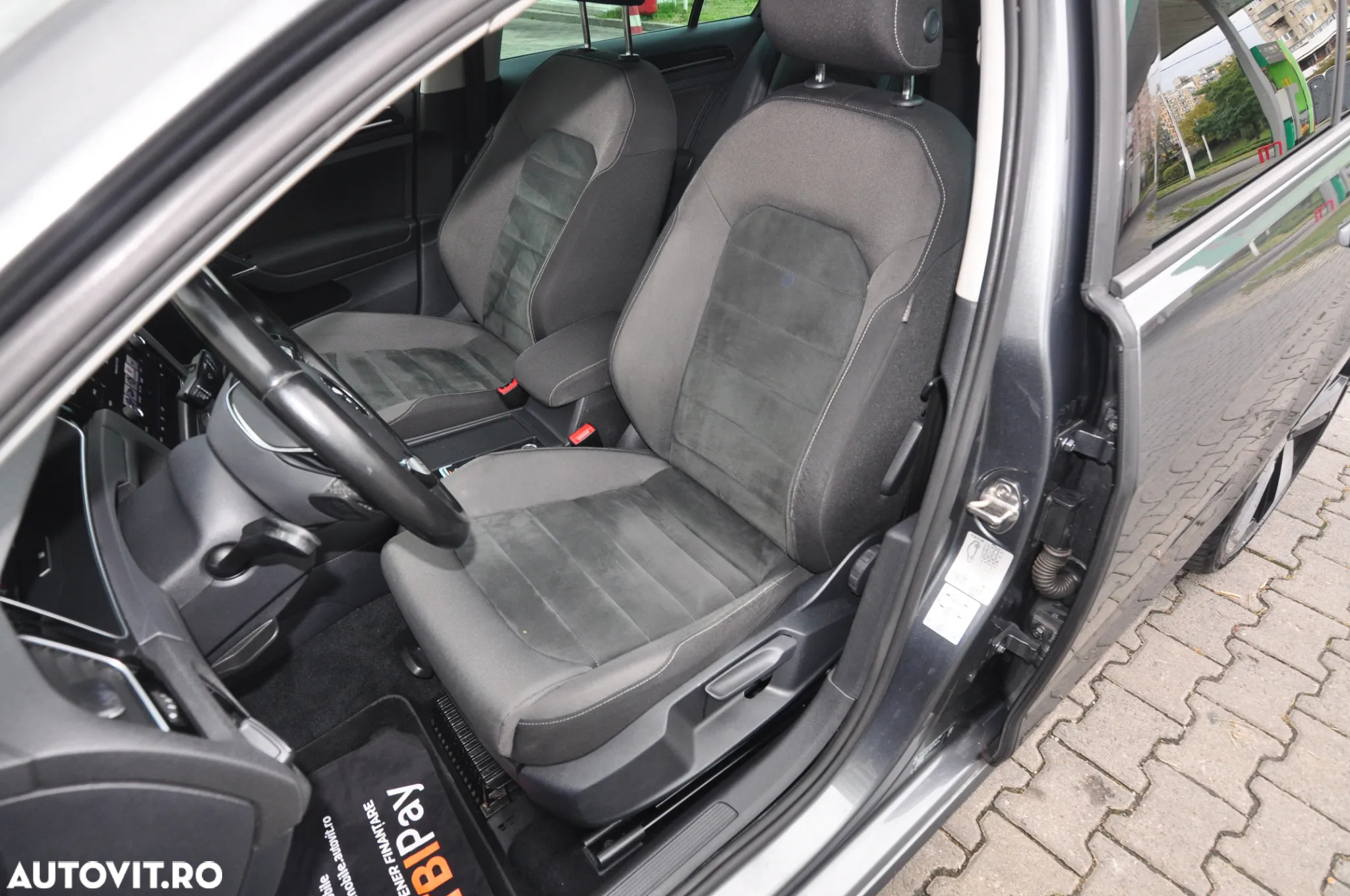 Volkswagen Golf 1.5 TSI ACT OPF BlueMotion DSG Highline - 16