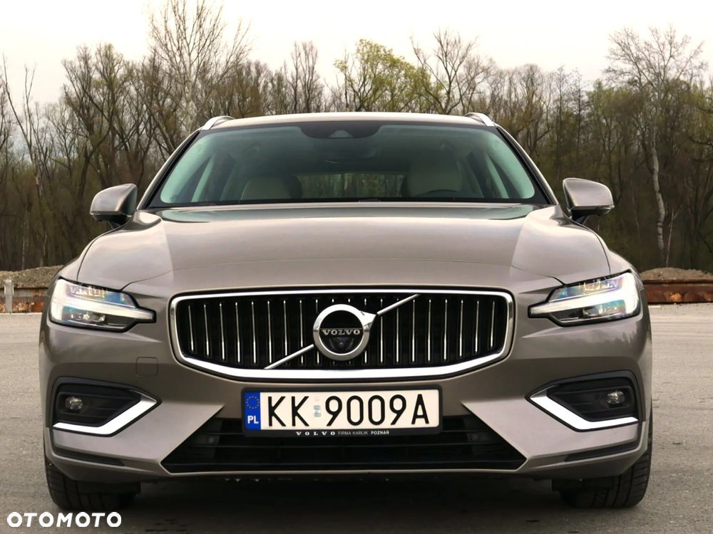 Volvo V60 B5 B AWD Inscription - 1