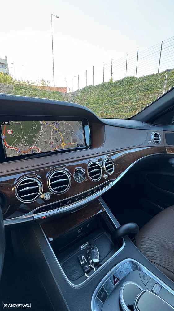 Mercedes-Benz S 300 BlueTEC Hybrid - 10