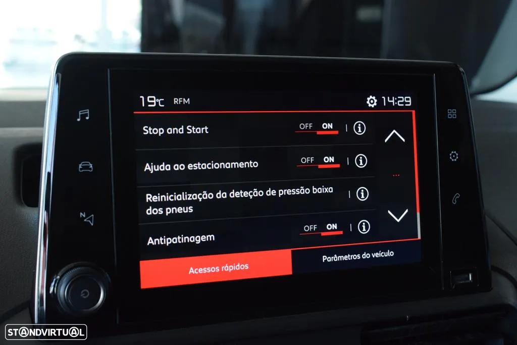 Citroën BERLINGO VAN 1.5 BLUEHDI XL FEEL 102 CV c/ IVA DEDUTIVEL - 12