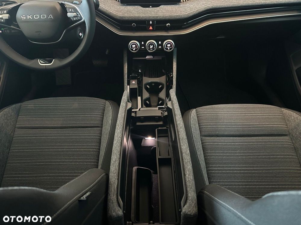 Skoda Superb - 32