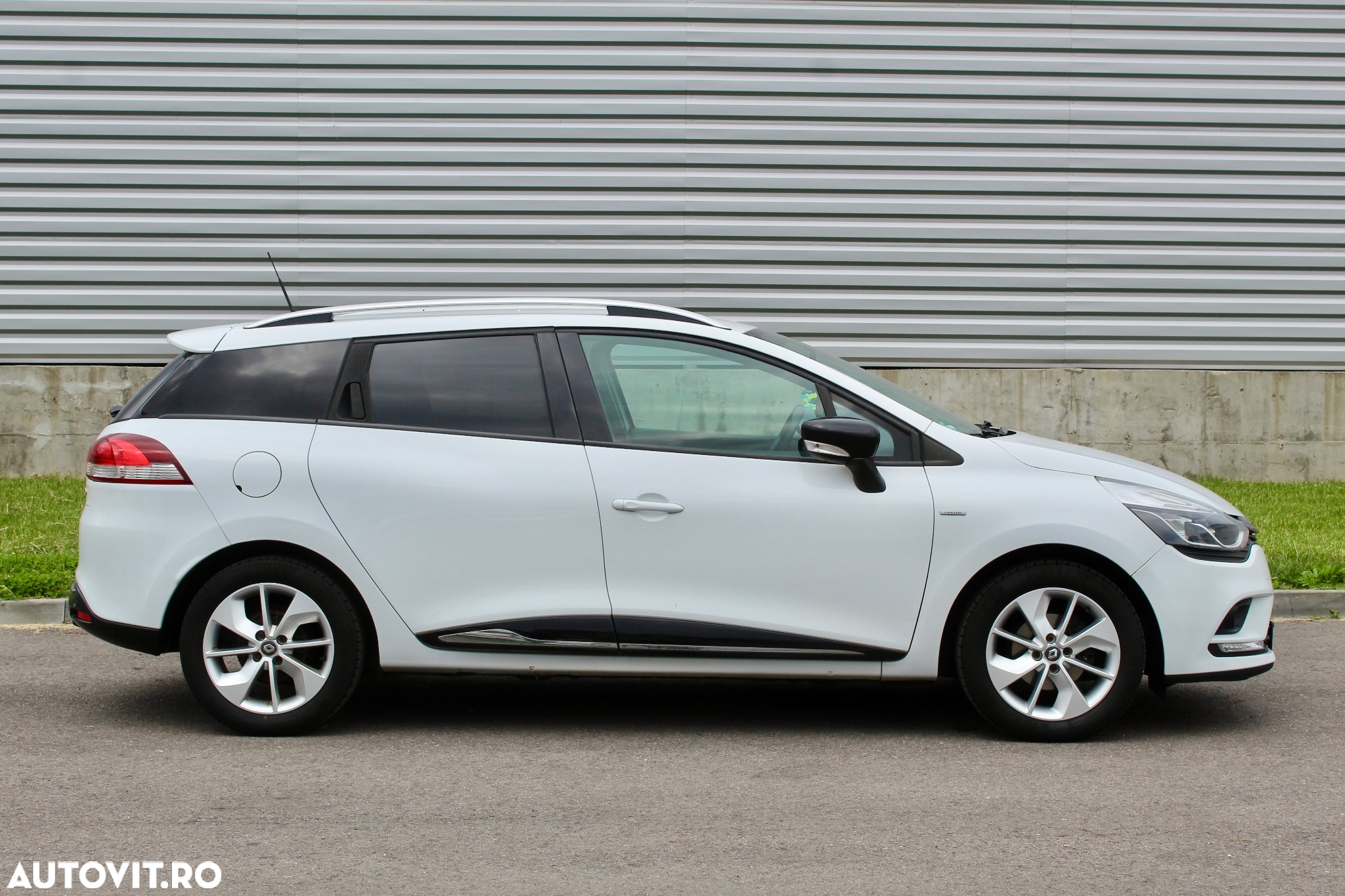 Renault Clio ENERGY TCe 90 Start & Stop LIMITED - 11
